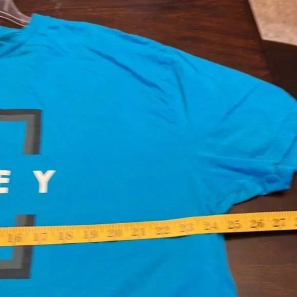 Hurley tee. Size XXL. Measurements in pics. Gently used excellent condition. - Picture 5 of 5